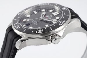 Seamaster Diver 300M ZF 1:1 Best Edition Black Ceramic Black Dial on Black Rubber Strap A8800 - Image 5