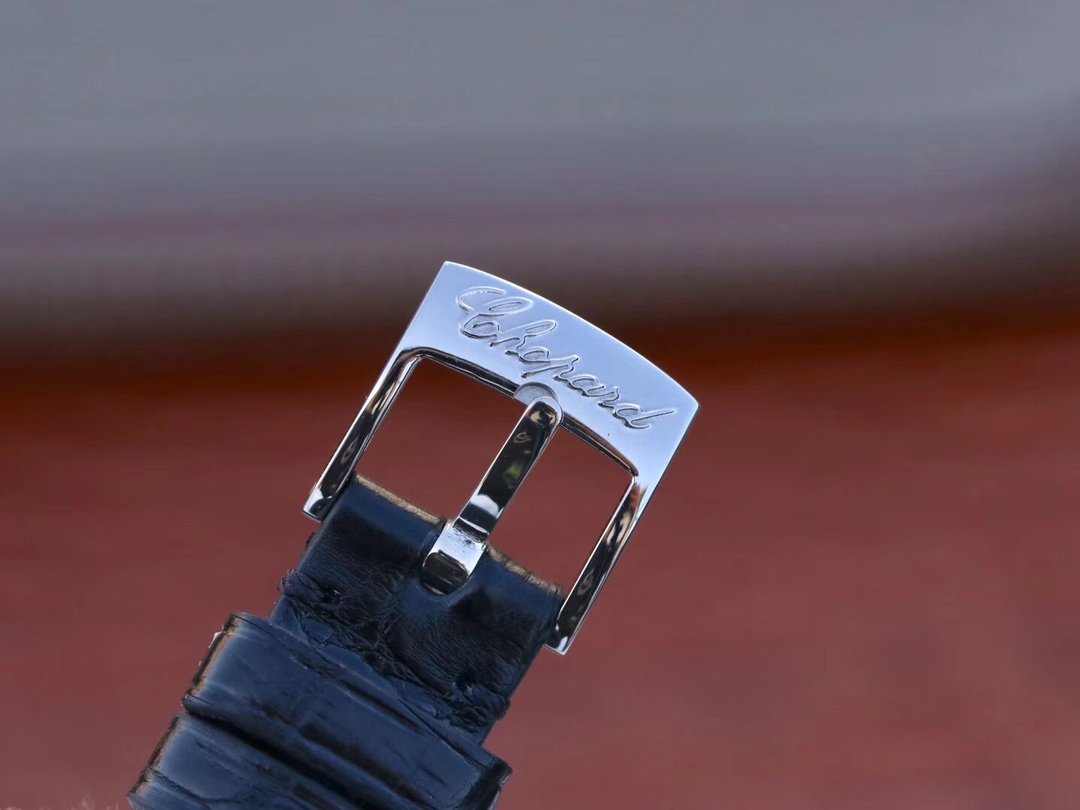 CLASSIC 26.5mm SS Best Edition White Dial on Black Leather Strap – Image 7