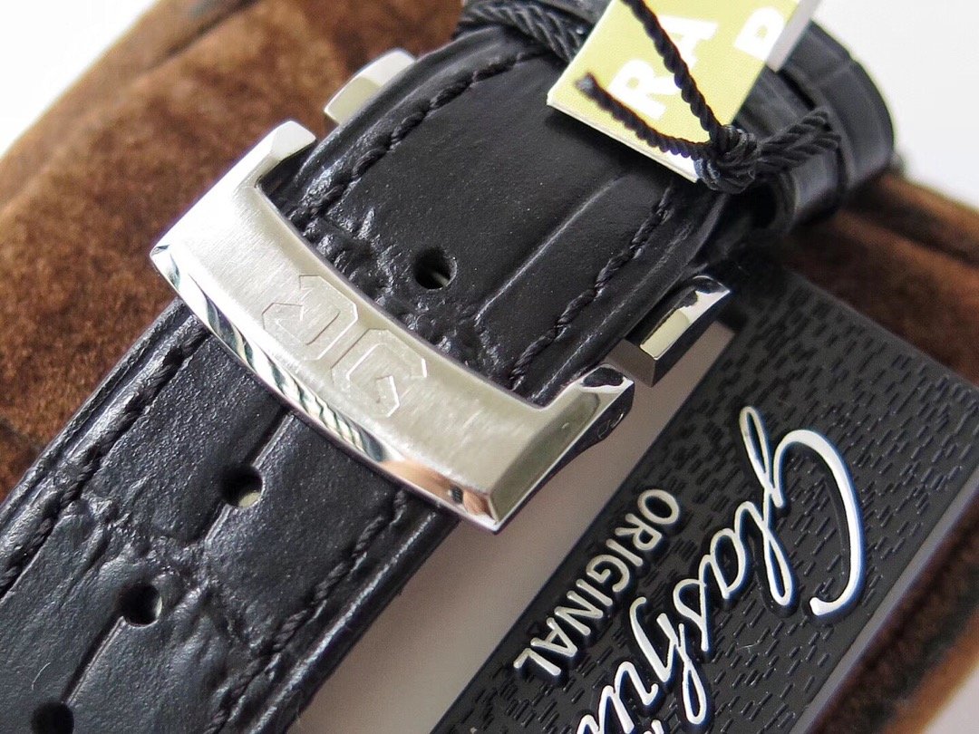 Excellence Series 42mm SS White Dial on Black lizard Leather Strap – Image 6
