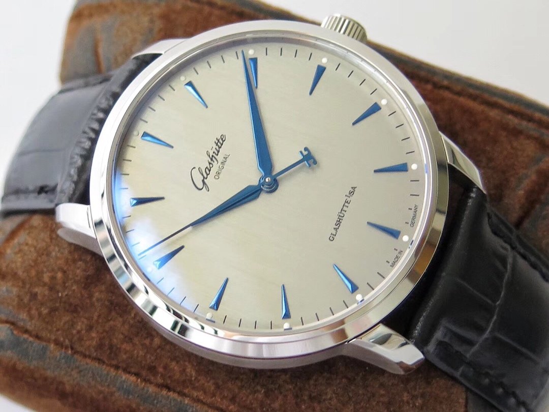 Excellence Series 42mm SS White Dial on Black lizard Leather Strap – Image 7