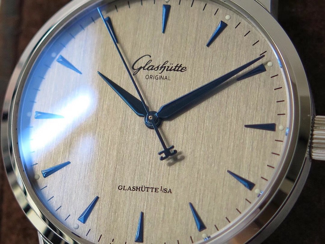 Excellence Series 42mm SS White Dial on Black lizard Leather Strap – Image 9