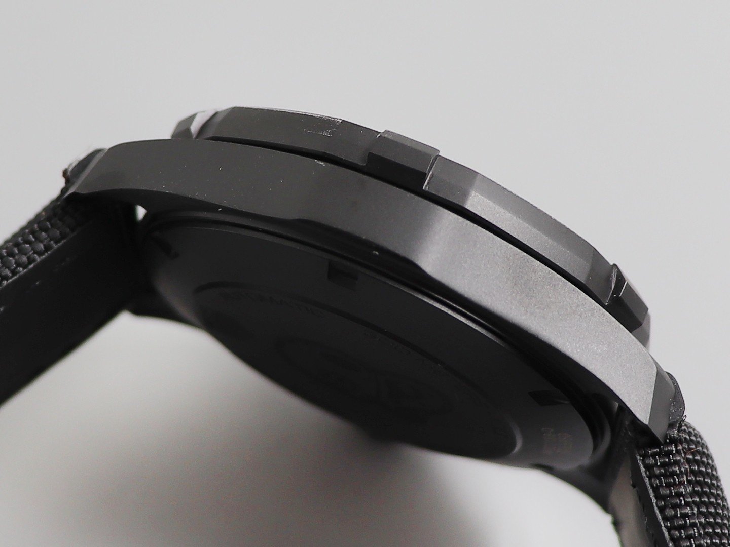 Aquaracer Calibre 5 PVD 41mm TARF 1:1 Best Edition Carbon/RG Dial on Black Nylon Strap SW200 – Image 6