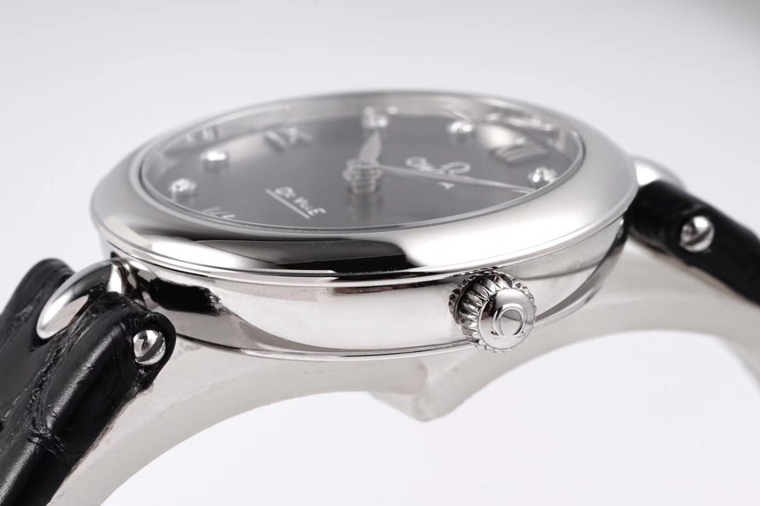 De Ville 27.4mm SS 1:1 Best Edition Black Dial on Black Leather Strap – Image 8