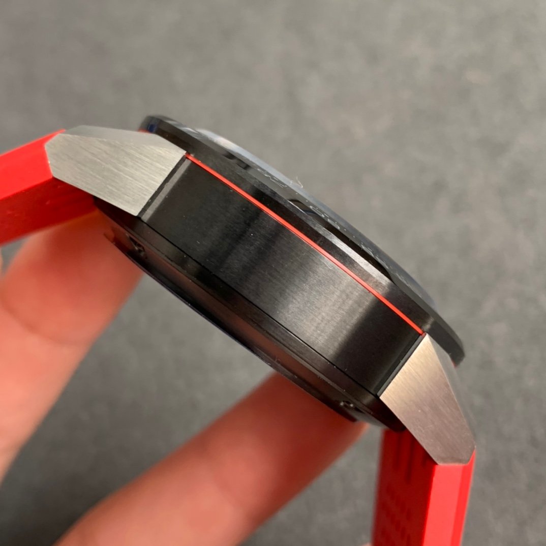 Calibre Heuer 01 Chrono SS/PVD XF 1:1 Best Edition Skeleton Dial Red Hand on Red Rubber Strap A1887 – Image 6