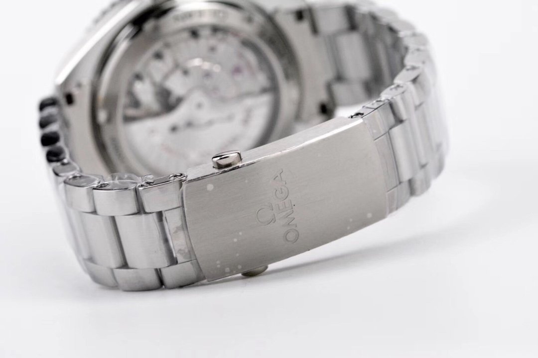 Planet Ocean 600M GMT 43.5mm VSF 1:1 Best Edition Black Dial on SS Bracelet A8605 Super Clone – Image 9