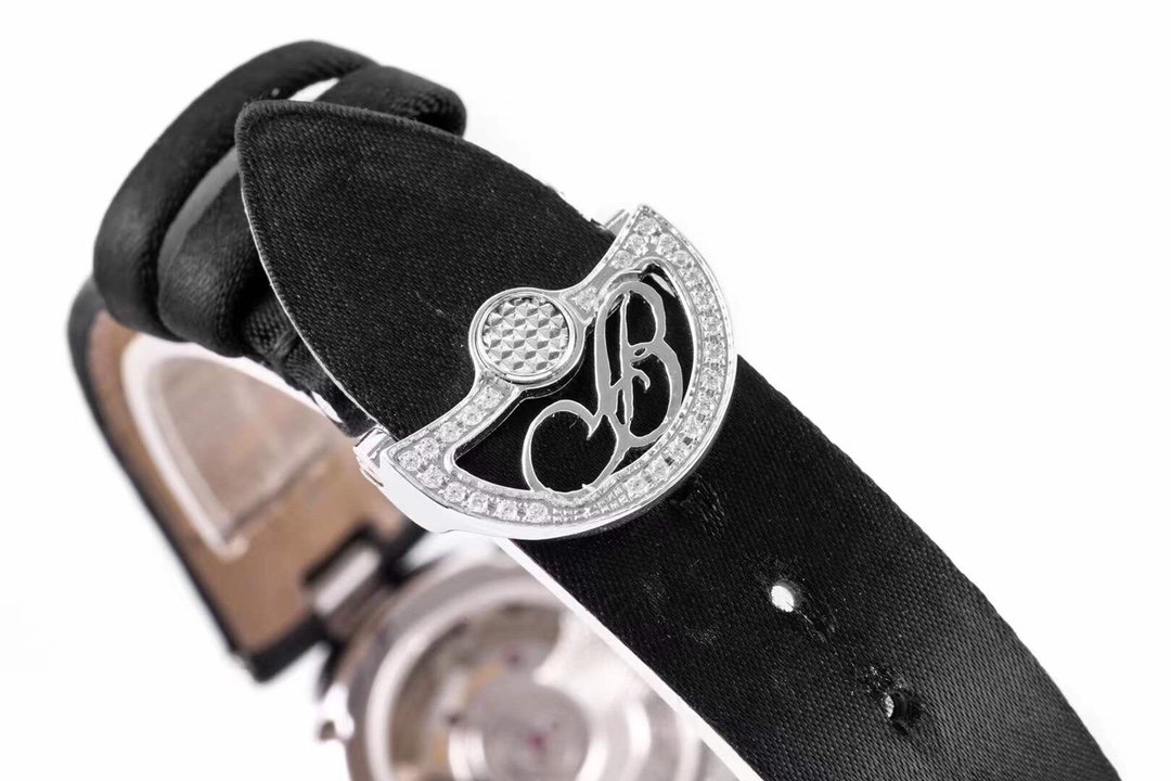 Reine de Naples 8928 SS/LE MOP Wht/Num ZF Jap 6T51 – Image 3