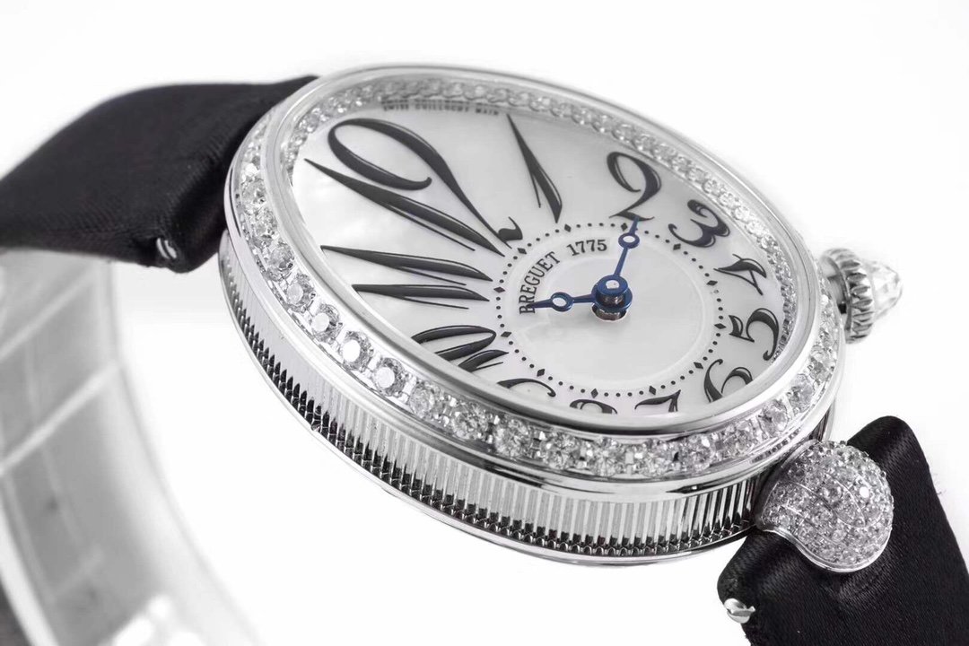 Reine de Naples 8928 SS/LE MOP Wht/Num ZF Jap 6T51 – Image 8