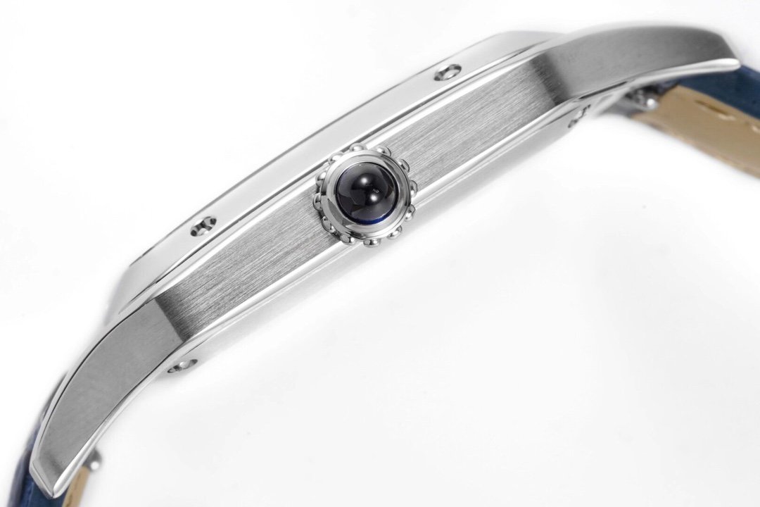 Santos De Cartier 38mm Mens Blue SS/LE Wht F1 Swiss Quartz – Image 4