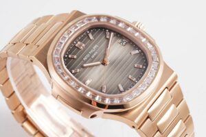 Nautilus 5711/1R T Crystal Bezel PPF V4 1:1 Best Edition Brown Textured Dial on RG Bracelet 324CS - Image 9