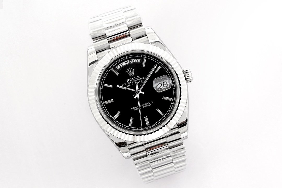 DayDate 40mm Flt Pres SS/SS Black/Stk EWF VR3255 – Image 6