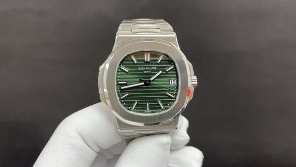 Nautilus 5711/1A 3KF 1:1 Best Edition Green Textured Dial on SS Bracelet A324 Super Clone V2