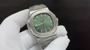 Nautilus 5711/1A 3KF 1:1 Best Edition Green Textured Dial on SS Bracelet A324 Super Clone V2 - Image 7