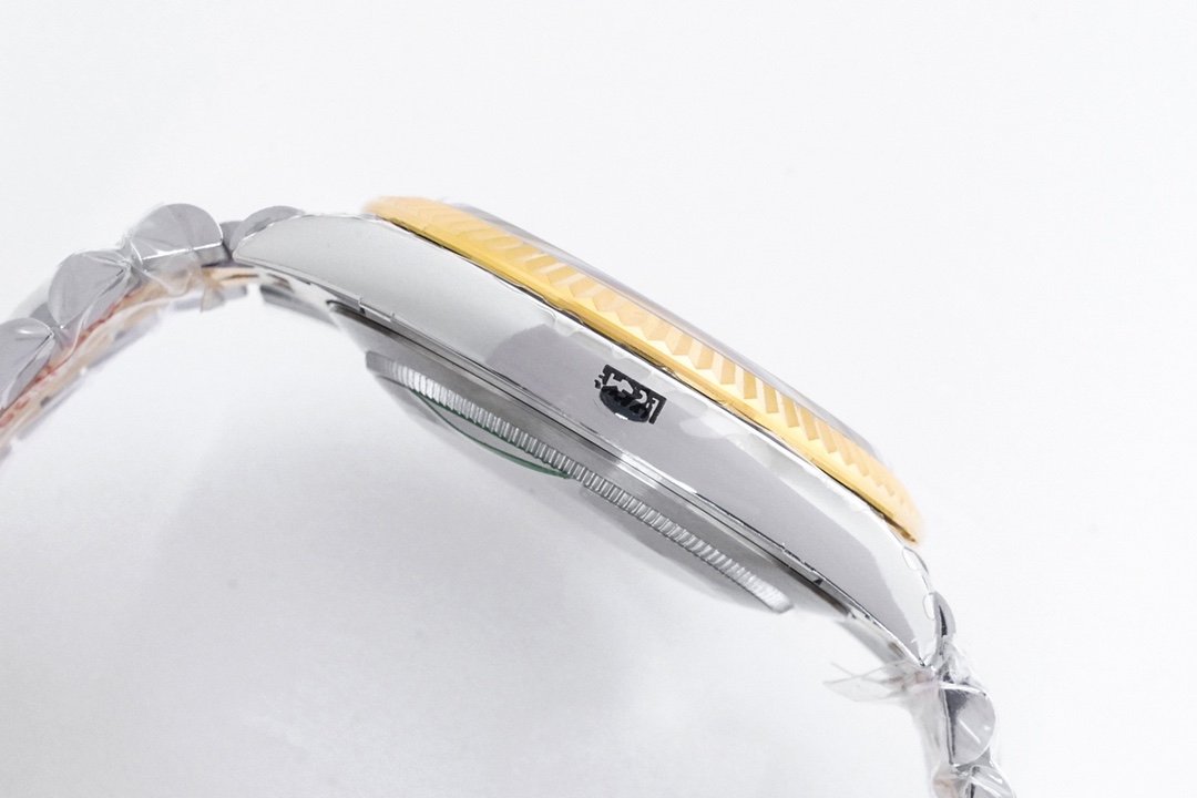 DateJust2 41mm Jub YG/SS Gold/Stk EWF A3235 – Image 2
