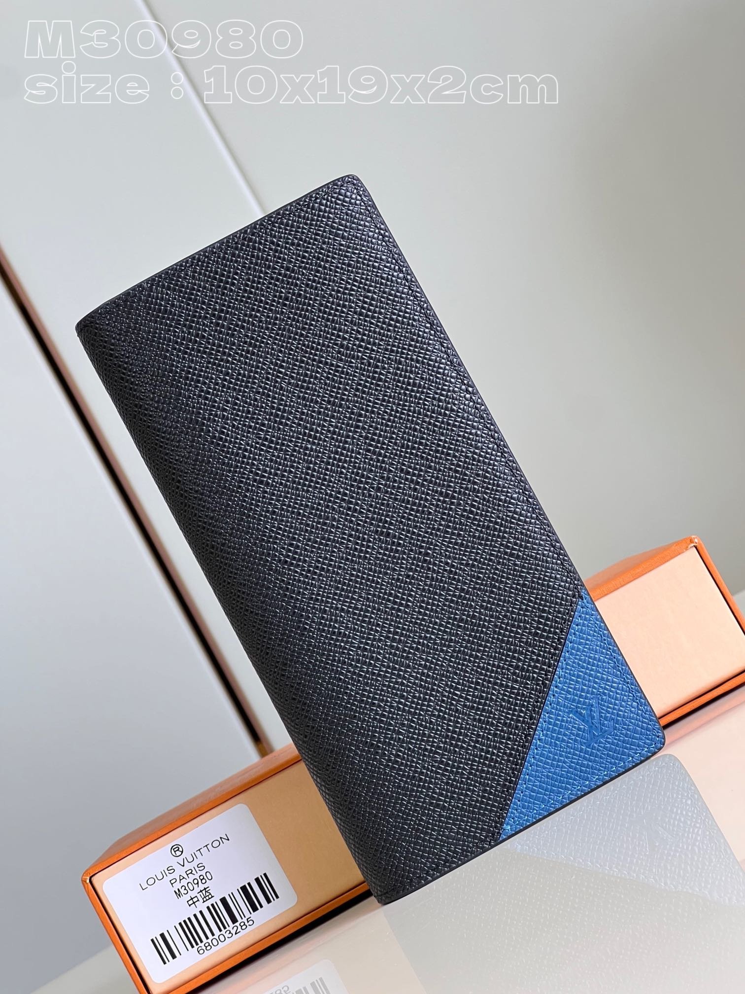 lv 1:1 Best Edition M30980