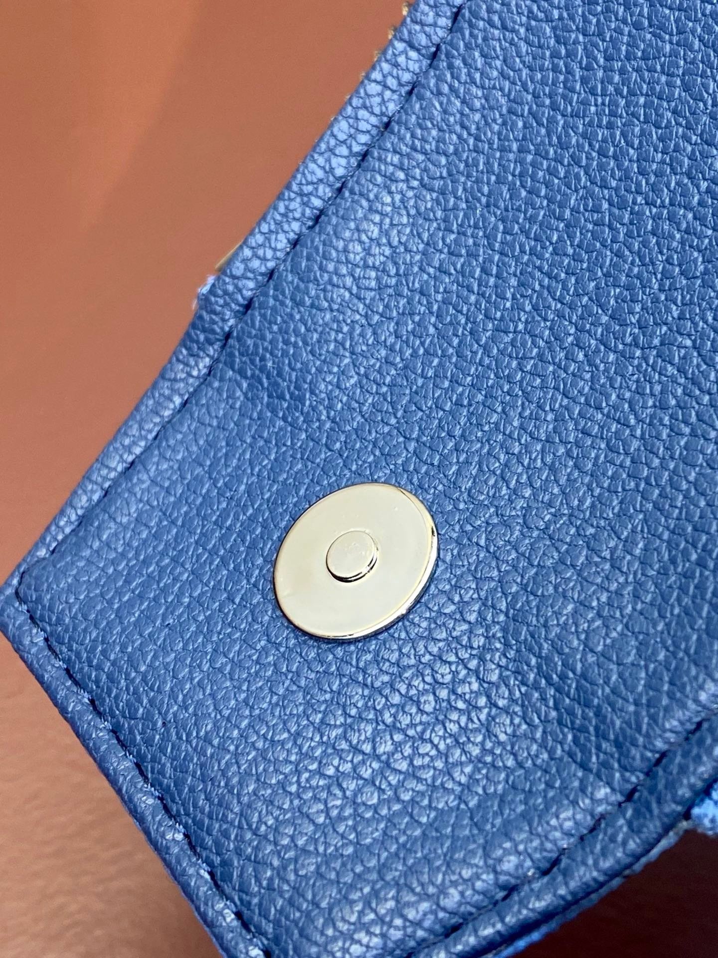 lv 1:1 Best Edition M82337 – Image 4