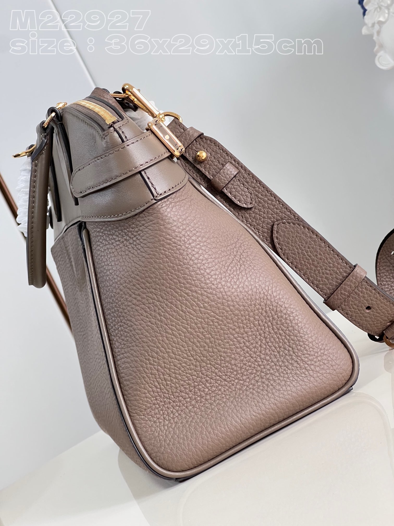 lv 1:1 Best Edition M22927 – Image 9