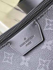 Top original order M23835 This LV Moon Crossbodfy handbag - Image 3