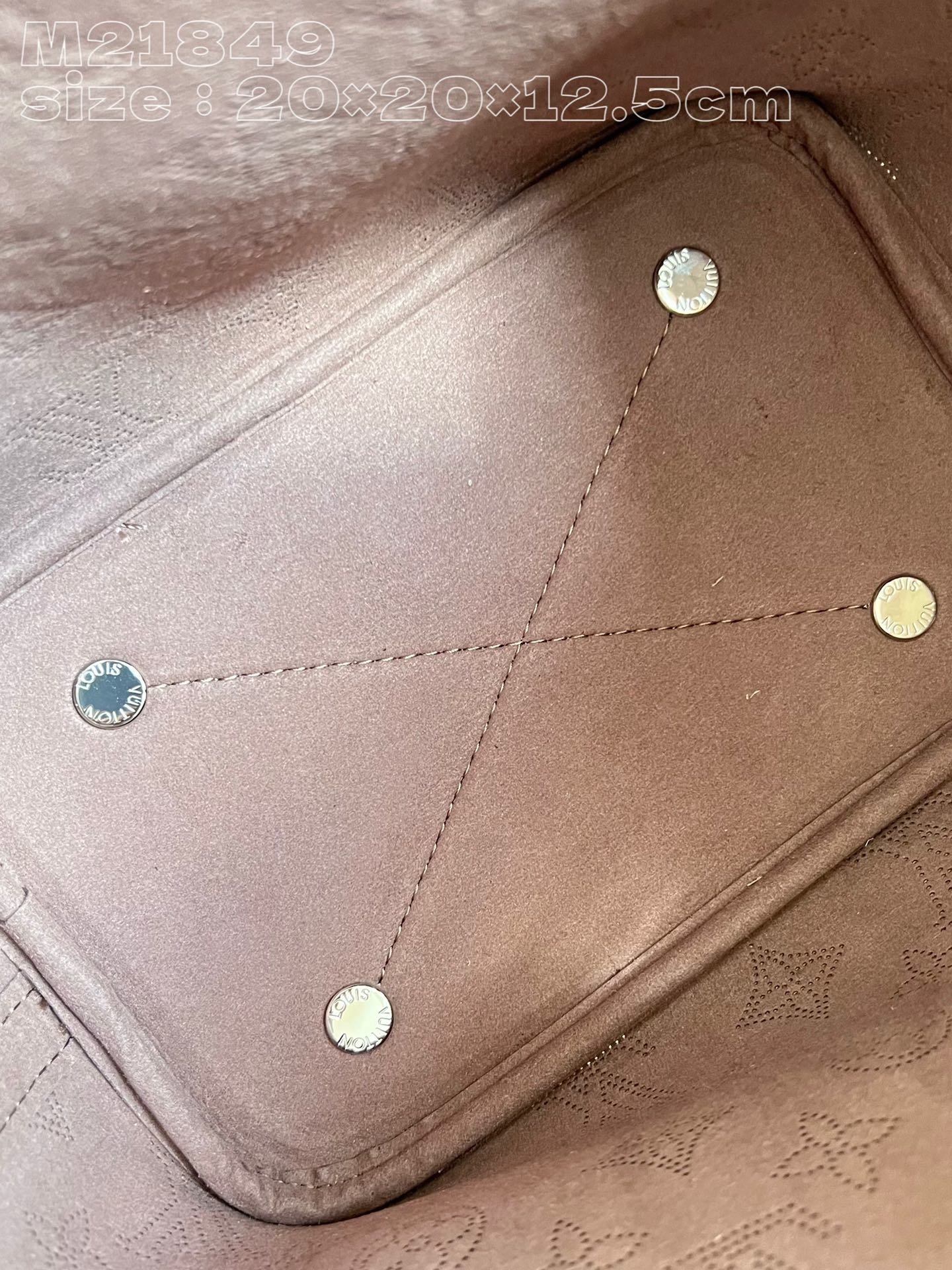 lv 1:1 Best Edition M21849 – Image 2