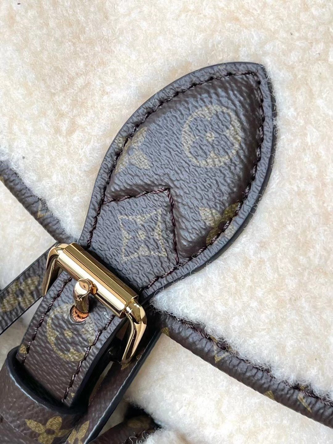 lv 1:1 Best Edition M23384 – Image 2