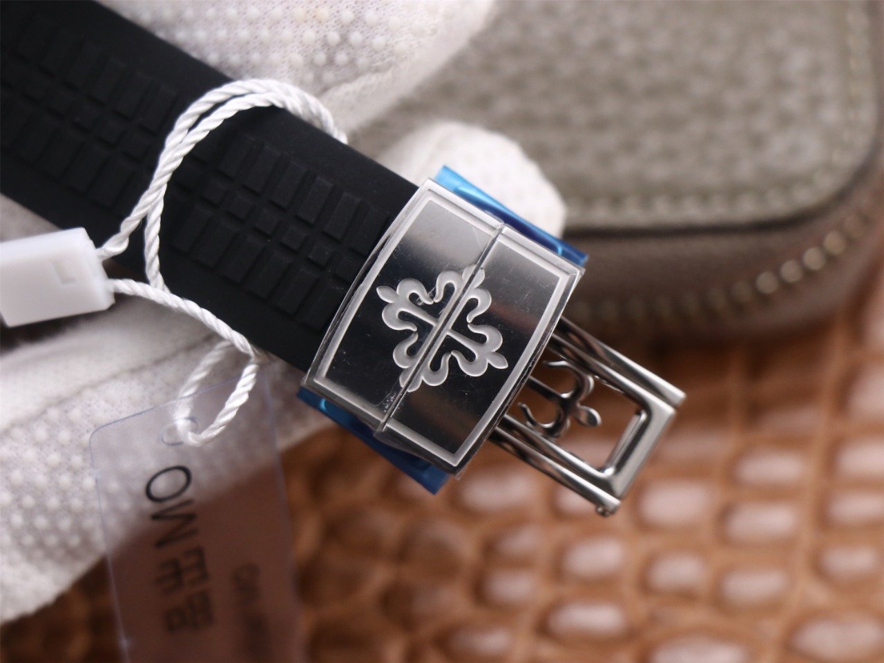 Aquanaut 5968 SS OMF Best Edition Gray Dial on Black Rubber Strap A520 – Image 4