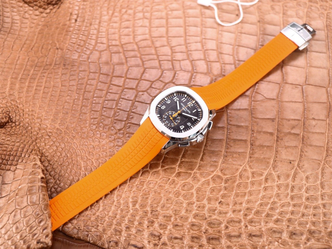 Aquanaut 5968 SS OMF Best Edition Gray Dial on Orange Rubber Strap A520 – Image 9