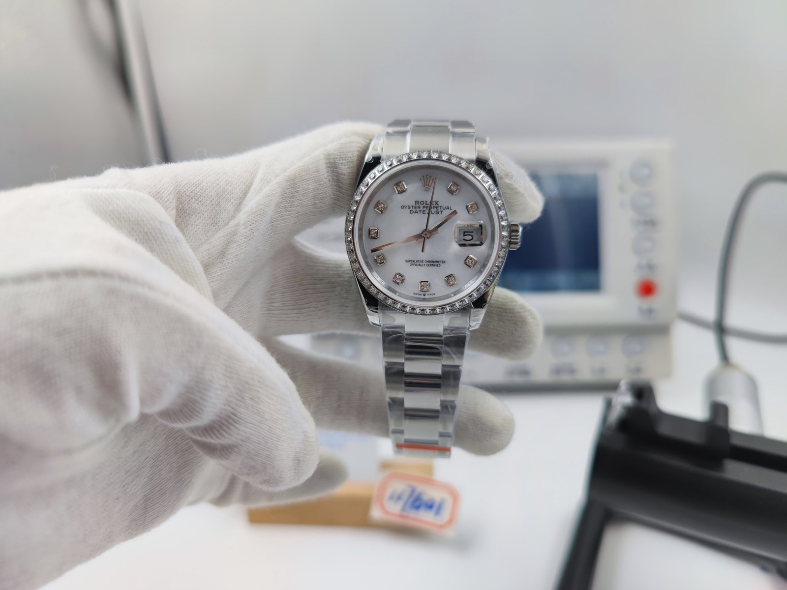 DateJust Midsize 31mm SS/SS Wht MOP Dia BPF Asia 2836