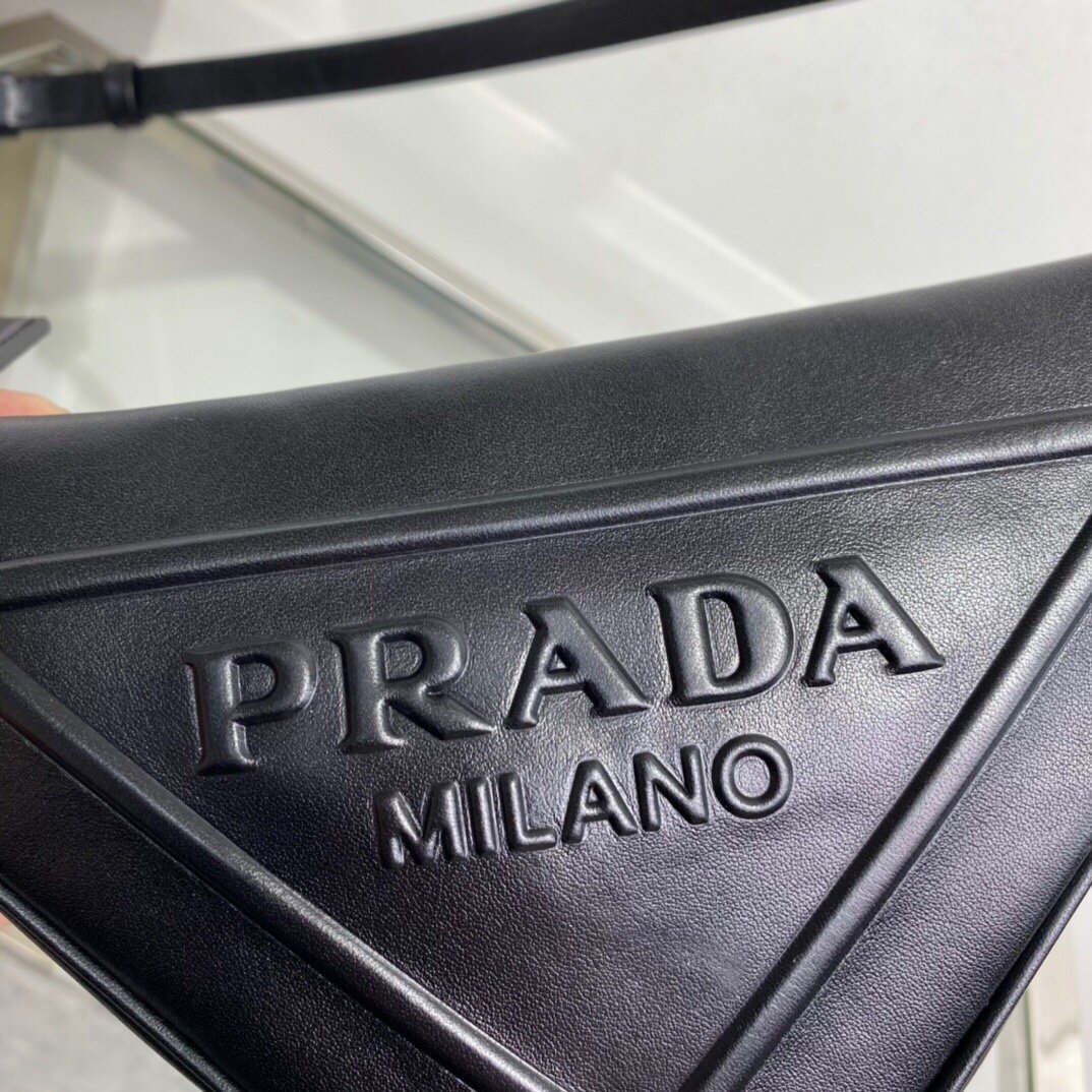 Prada 1:1 Best Edition 1NQ043 – Image 2