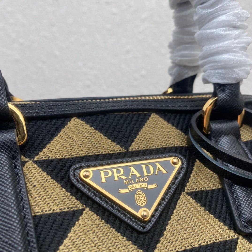 Prada 1:1 Best Edition 1BB846 – Image 2